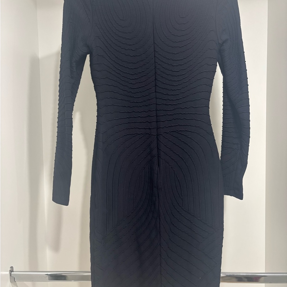 bebe Black Textured Wave-Pattern Long Sleeve MIDI Dress S - Picture 7 of 8